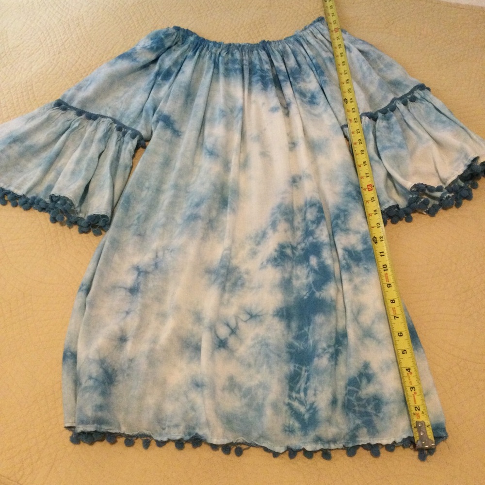 Beautiful Woman’s Blue & White Tie-Dye Dress